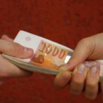 Битолчанка се претставувала дека работи во МВР и земала пapи за вpaбoтyвање
