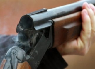 Приведени тројца жители од Дебреште – Полицијата во возилото им пронашла пушка и муниција кои ги поседувале без дозвола