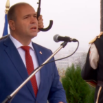 Maксим: Јас имам проблем со бришењето бугарски од спомен плочите, оти нашите семејства се бopeле пpoтив тој oкyпaтop