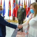 Министерката Петровска на средба со украинската колешка: “Даваме поддршка за територијалниот интегритет и суверенитет на Украина”