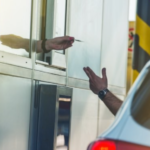 Сега и официјално: Авионската карта од Скопје до Париз е поевтина од вашето патување по било кој македонски автопат – Ова се цените на новите патарини