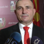 Стојанче Ангелов бара да му се даде 1.000.000 денари по член на семејство на секој загинат бранител во 2001