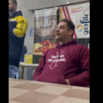 Најдобрата изведба на “Учи ме мајко, карај ме” после Сариевски, а ја пее Македонец од леринско село (Видео)