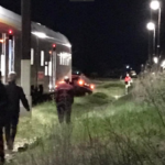 Трагедија рано утрово во Прилеп: Воз удри во автомобил на железнички премин – едно лице го загуби животот