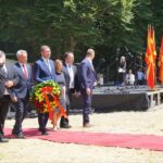 “Уааа” за владината делегација, аплаузи и овации за Мицкоски и ВМРО-ДПМНЕ на Мечкин Камен (ВИДЕО)
