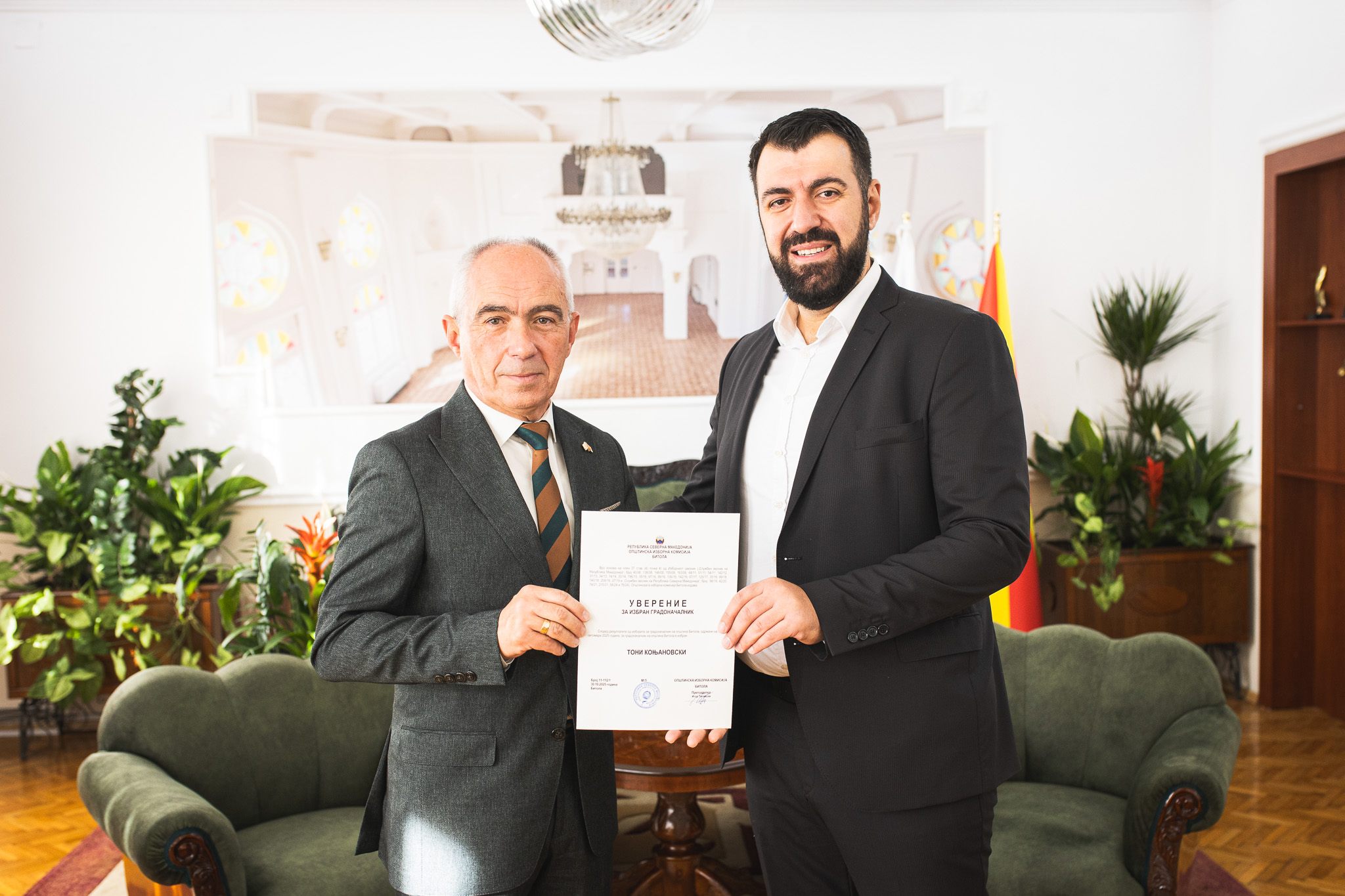 Коњановски го доби Уверението за втор мандат градоначалник на Битола