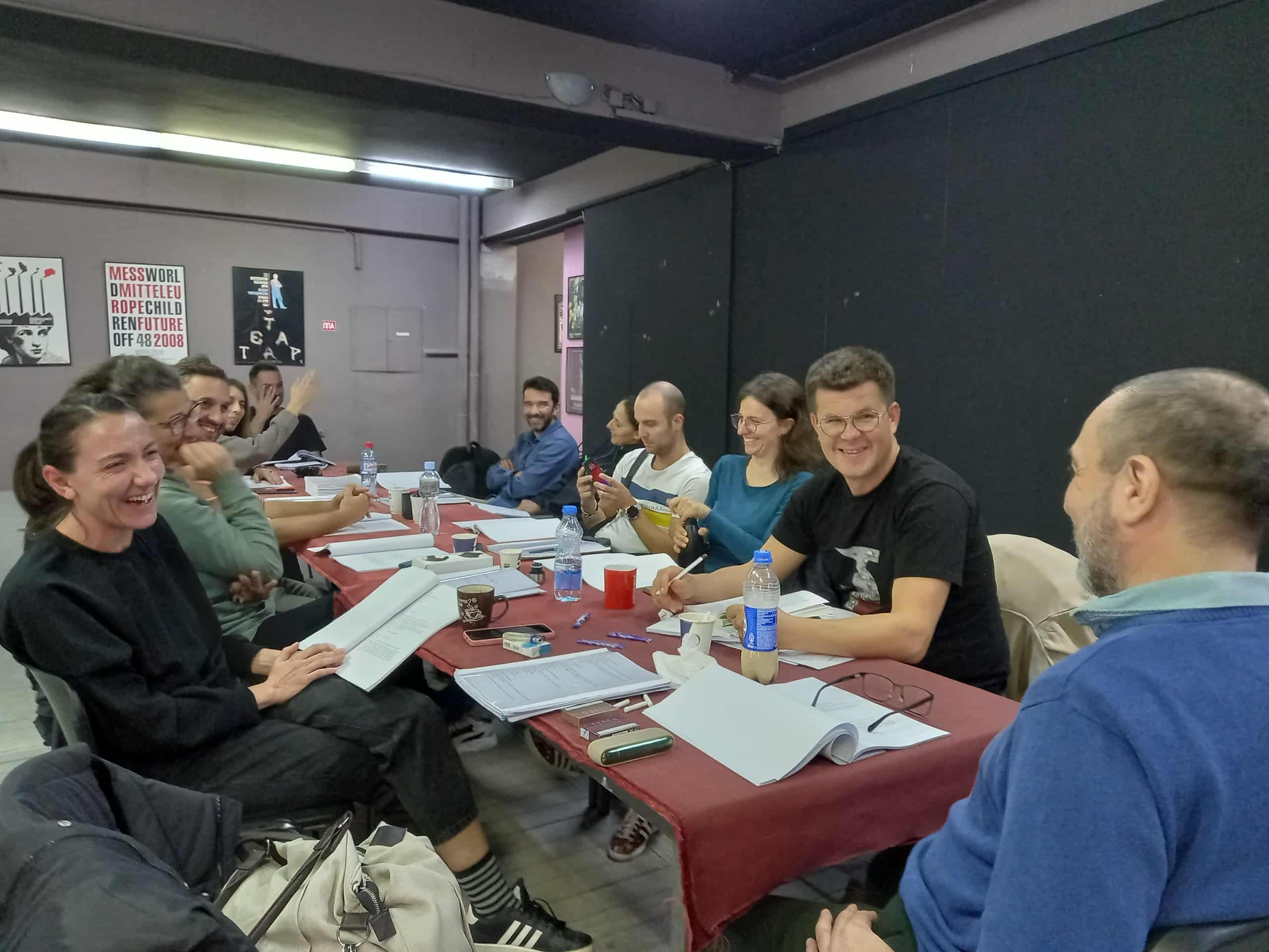 Во прилепскиот театар „Војдан Чернодрински“ во тек се пробите за претставата „Ловец во р’ жта“