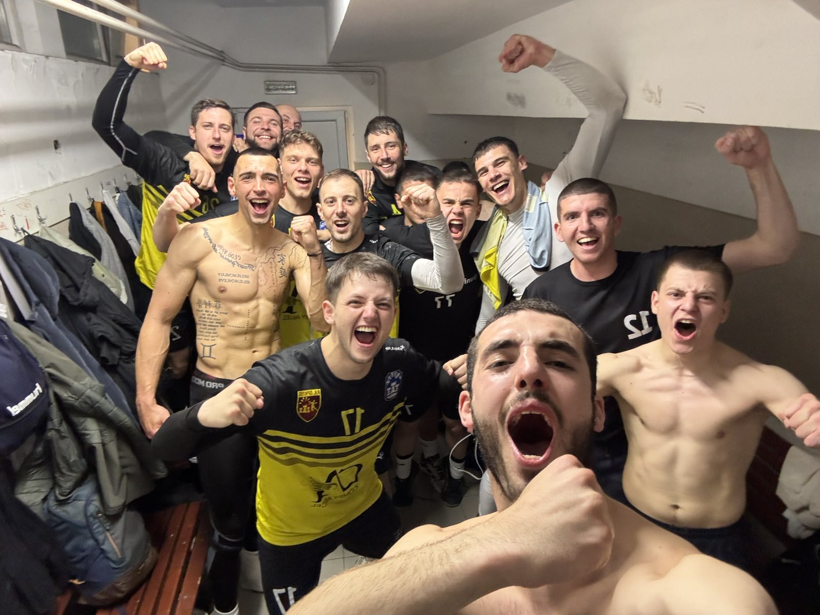 Драма за инфаркт: Прилеп продолжува со максимален ефект, Ангелески херој во последна секунда