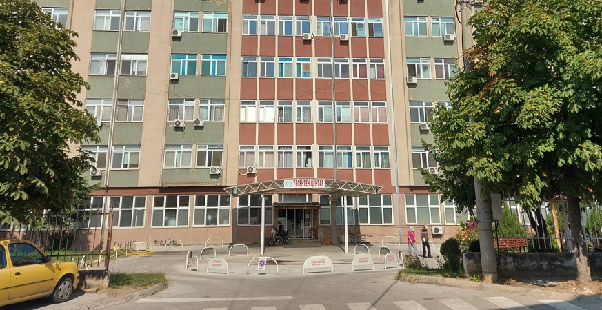 Kривична за 6 лица кои со дрва и тупаници претепале татко и син пред болницата во Прилеп