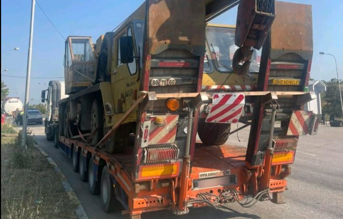 Прилепчанец пијан превезувал дигалка на автопатот Велес–Скопје