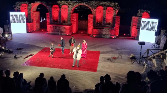“Кориолан“ на Битолски театар на магичната сцена на Бутринт, Албанија награден со стоечки овации